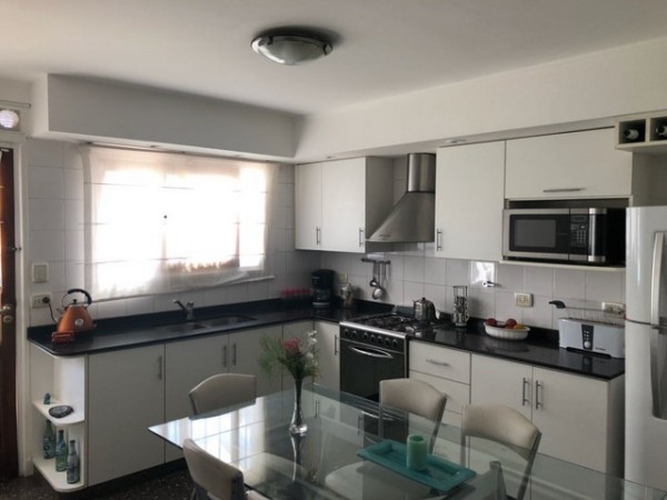 Chalet 5 ambientes