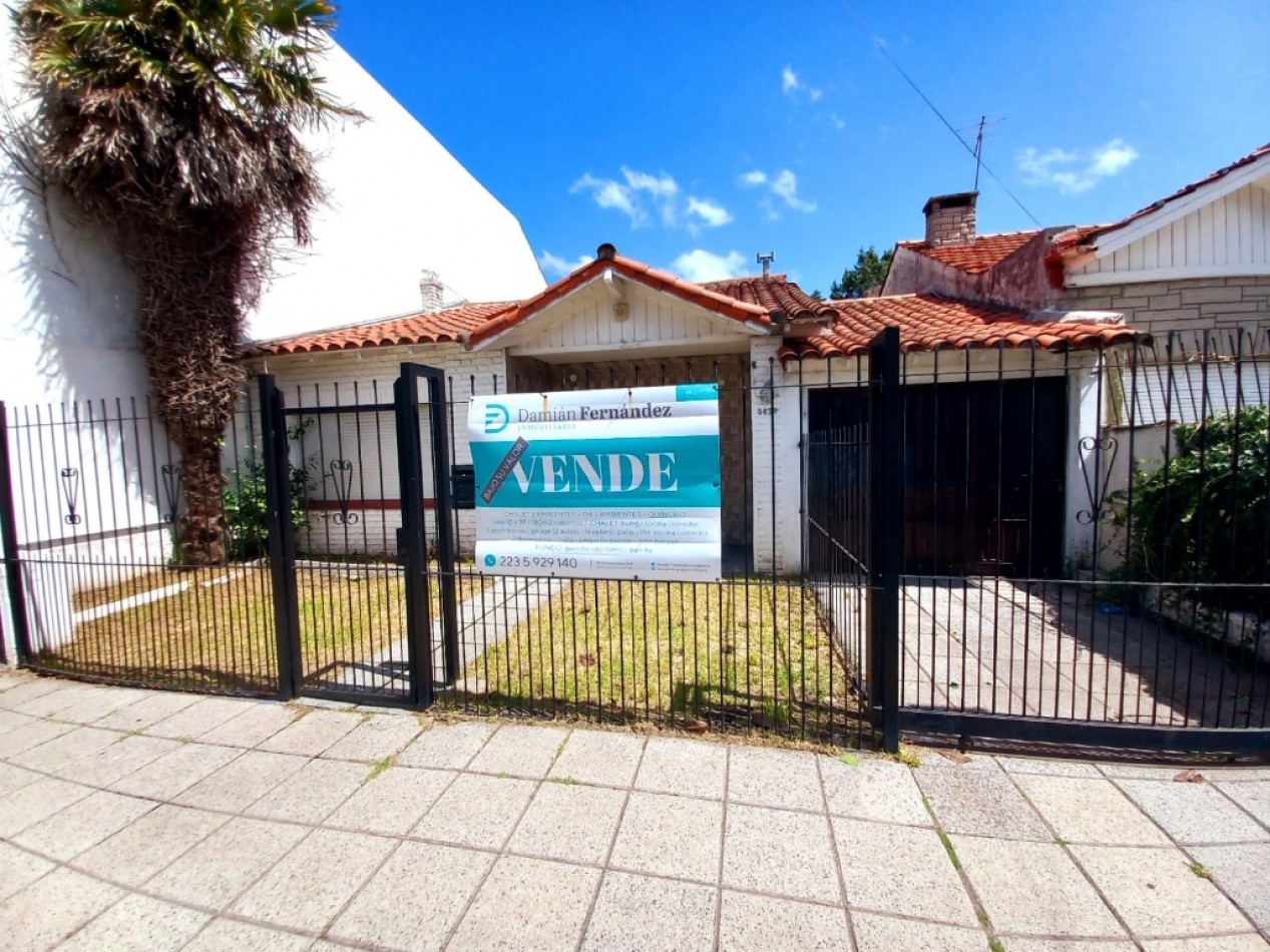 Casa de 3 ambientes mas departamento de 3 ambientes