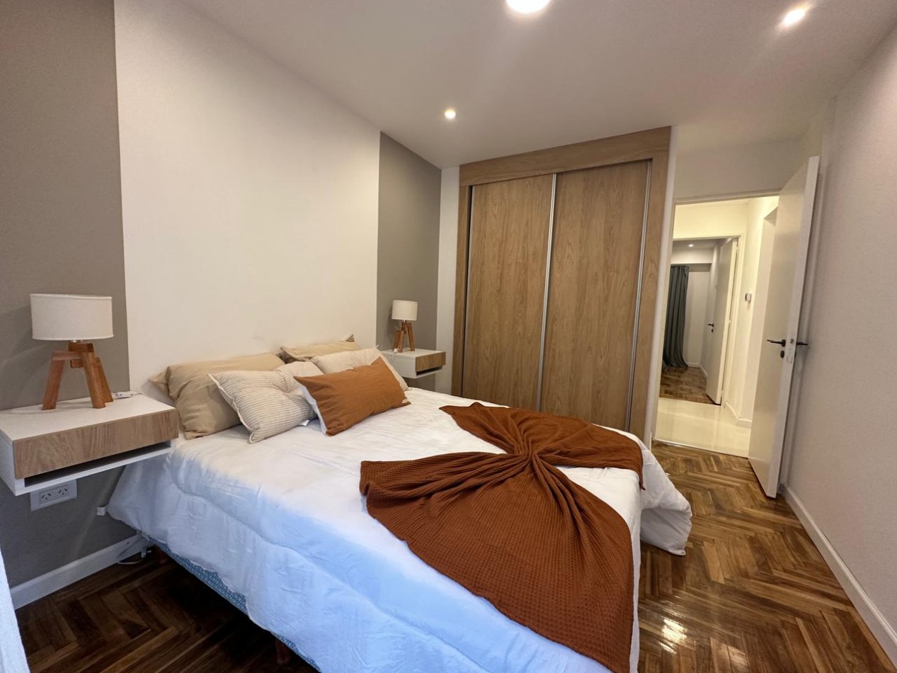 Departamento 3 ambientes a la calle con balcon