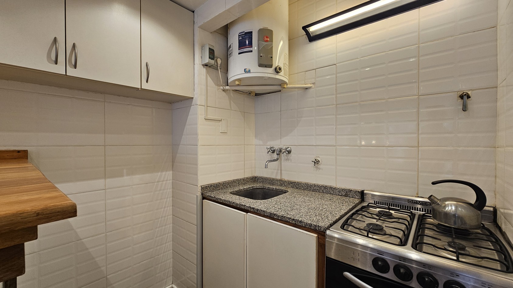 Departamento de 1 ambiente en segundo piso