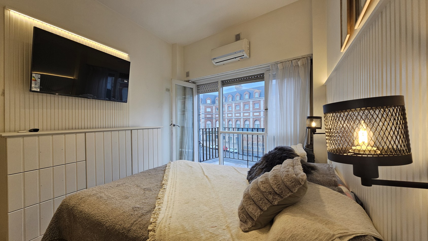 Departamento de 1 ambiente en segundo piso