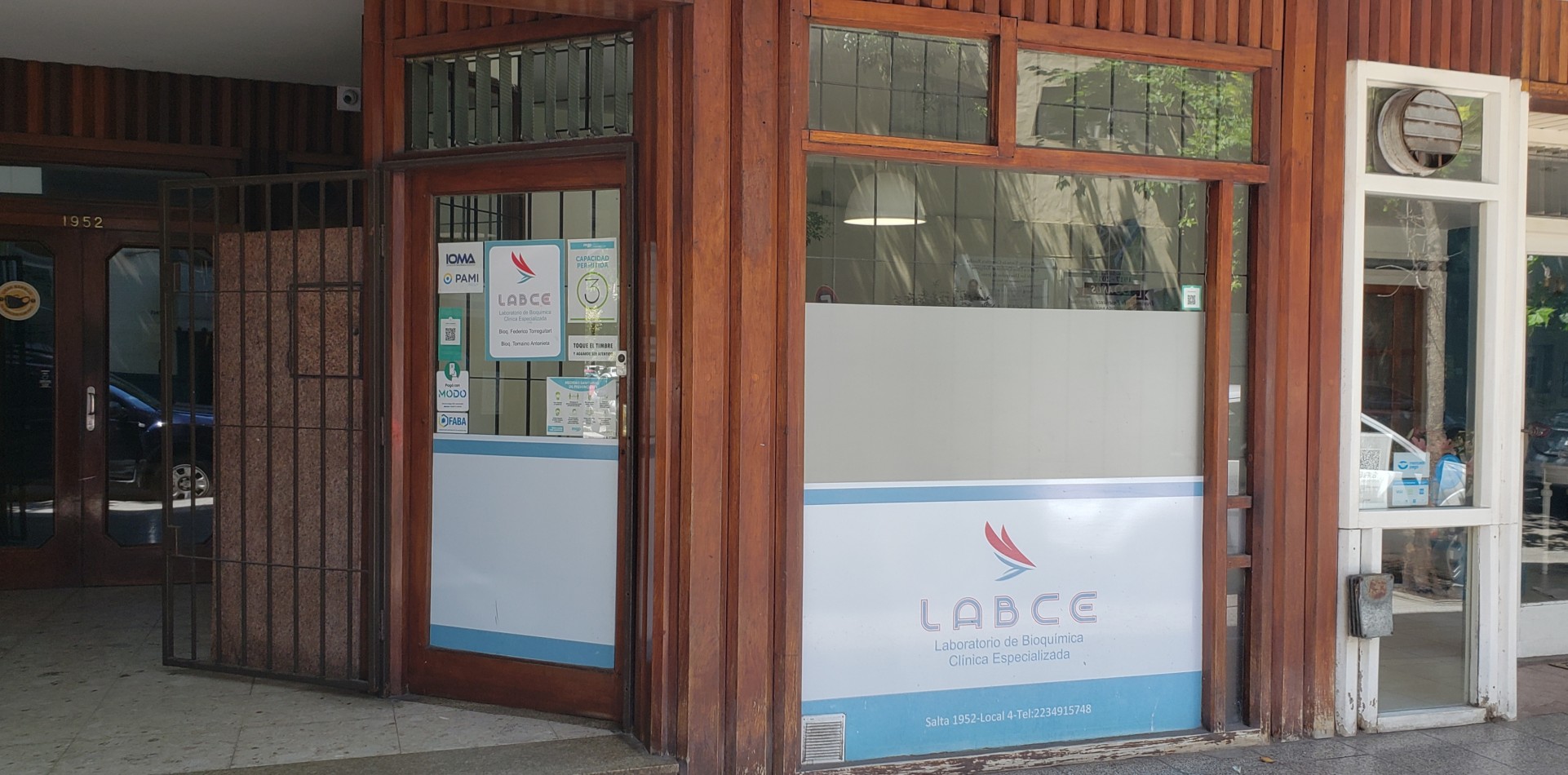 Local con cochera opcional
