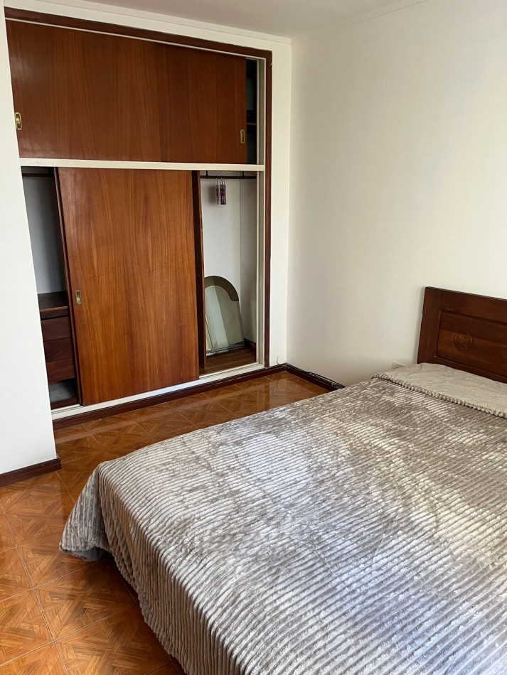 Departamento dos ambientes con balcon